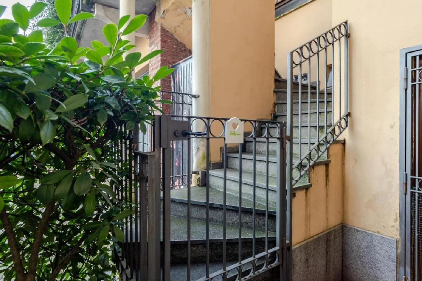 Apartment Gelsomino Appartamento Con Posto Auto Nel Centro Di Monza